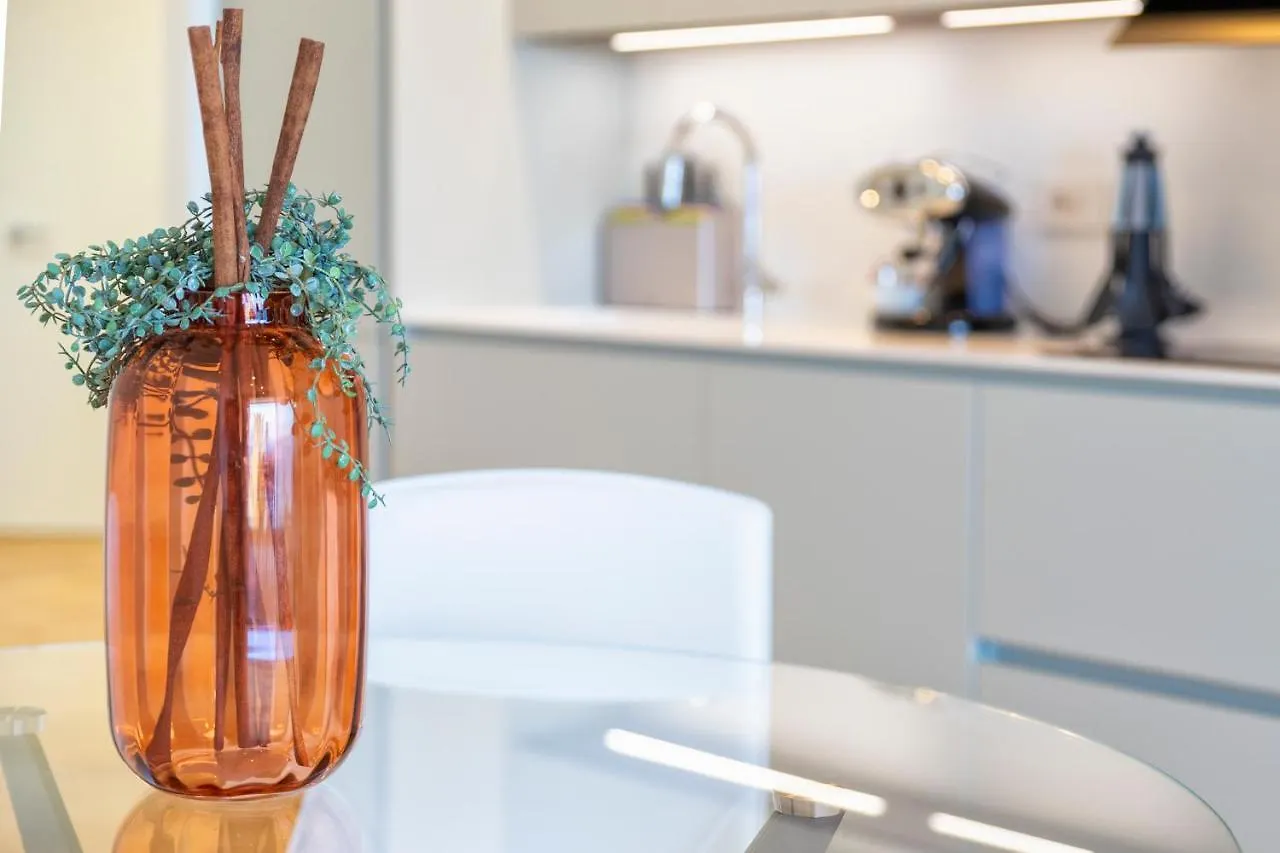 Apartment Ferienwohnung The Fetch - Residenze Esclusive Sull'Acqua Alghero Italien