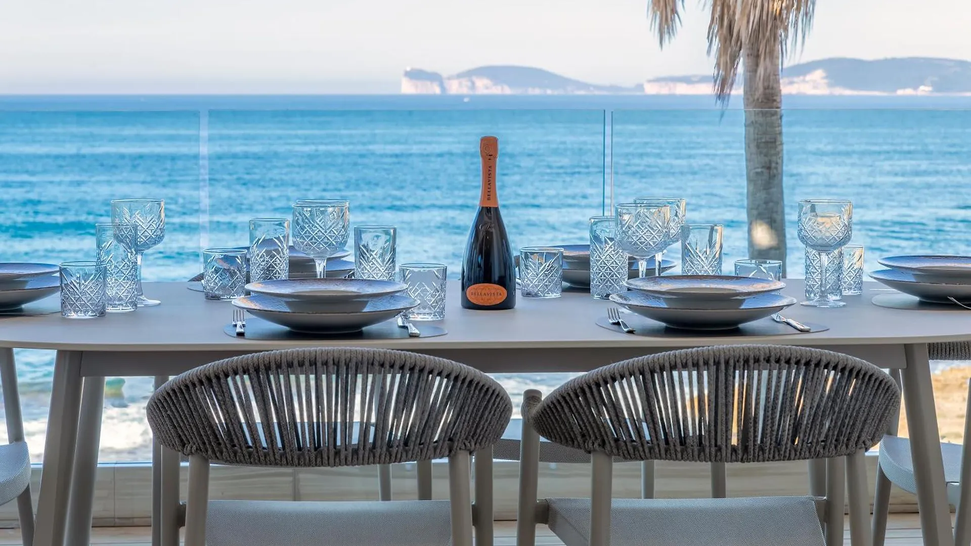 Apartment Ferienwohnung The Fetch - Residenze Esclusive Sull'Acqua Alghero Italien
